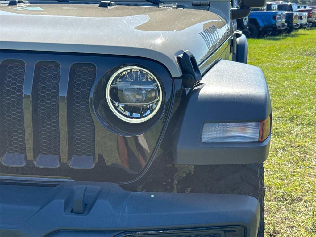 used 2022 Jeep Wrangler car, priced at $30,444