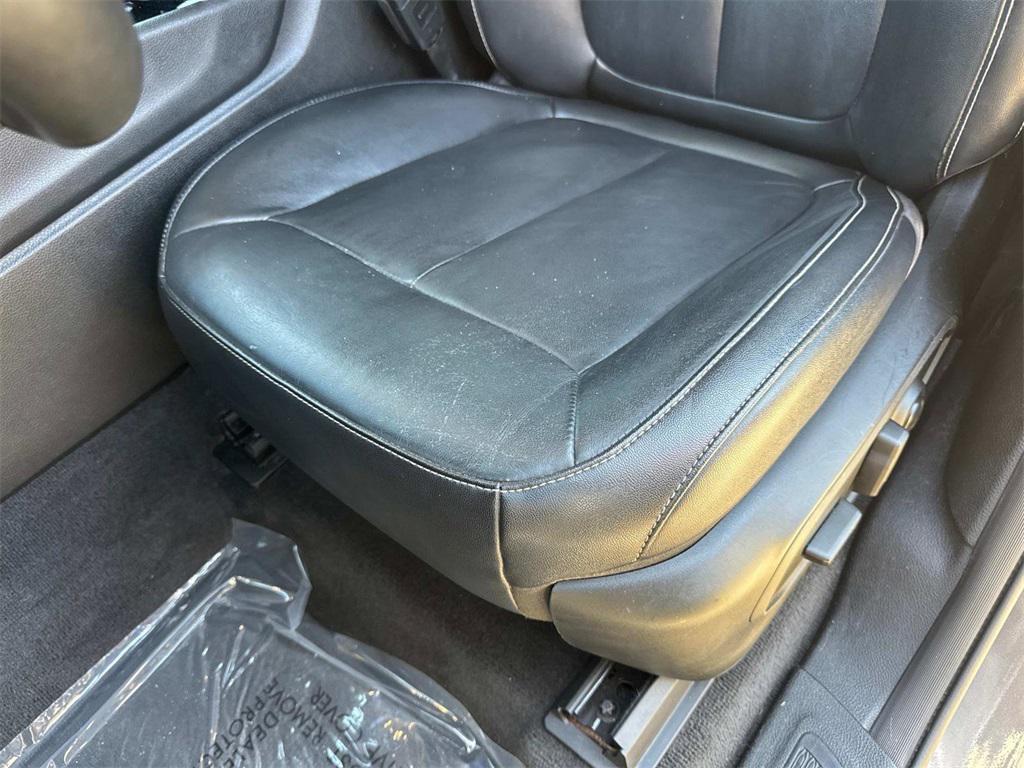 used 2021 Jeep Grand Cherokee L car, priced at $25,444