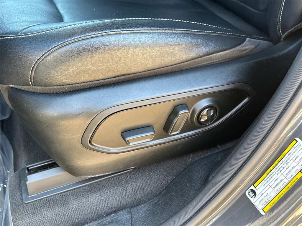 used 2021 Jeep Grand Cherokee L car, priced at $25,444