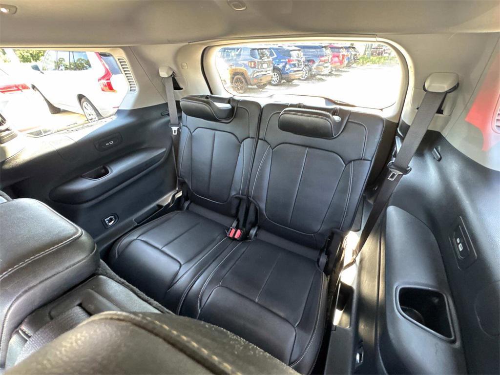 used 2021 Jeep Grand Cherokee L car, priced at $25,444