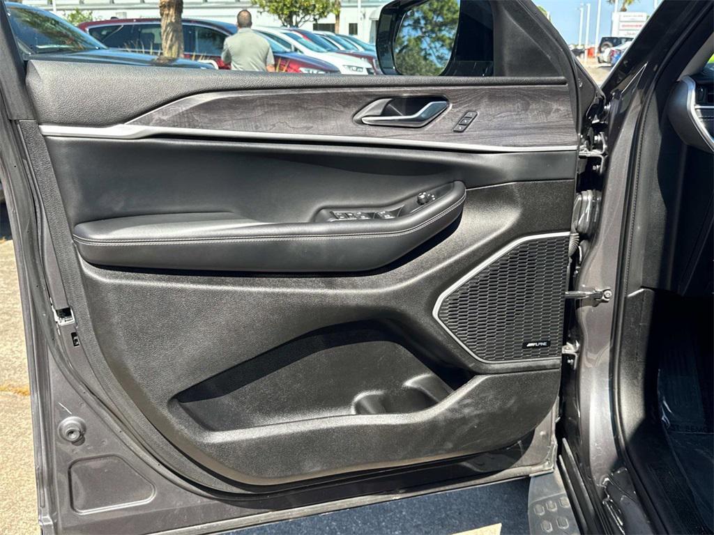 used 2021 Jeep Grand Cherokee L car, priced at $25,444