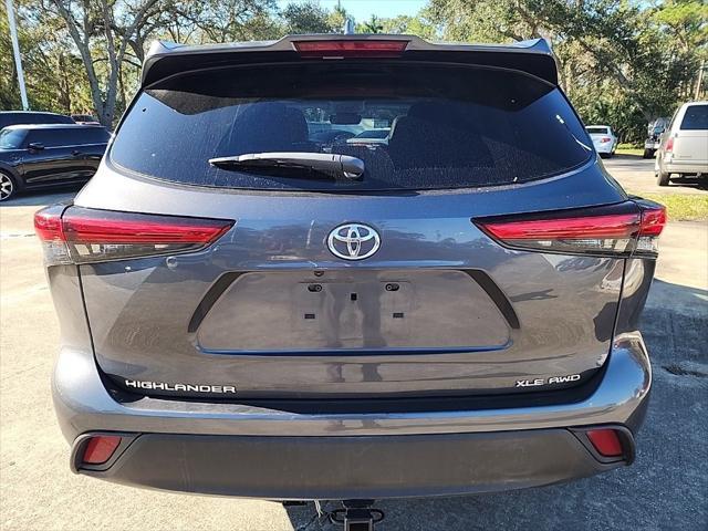 used 2021 Toyota Highlander car, priced at $29,922