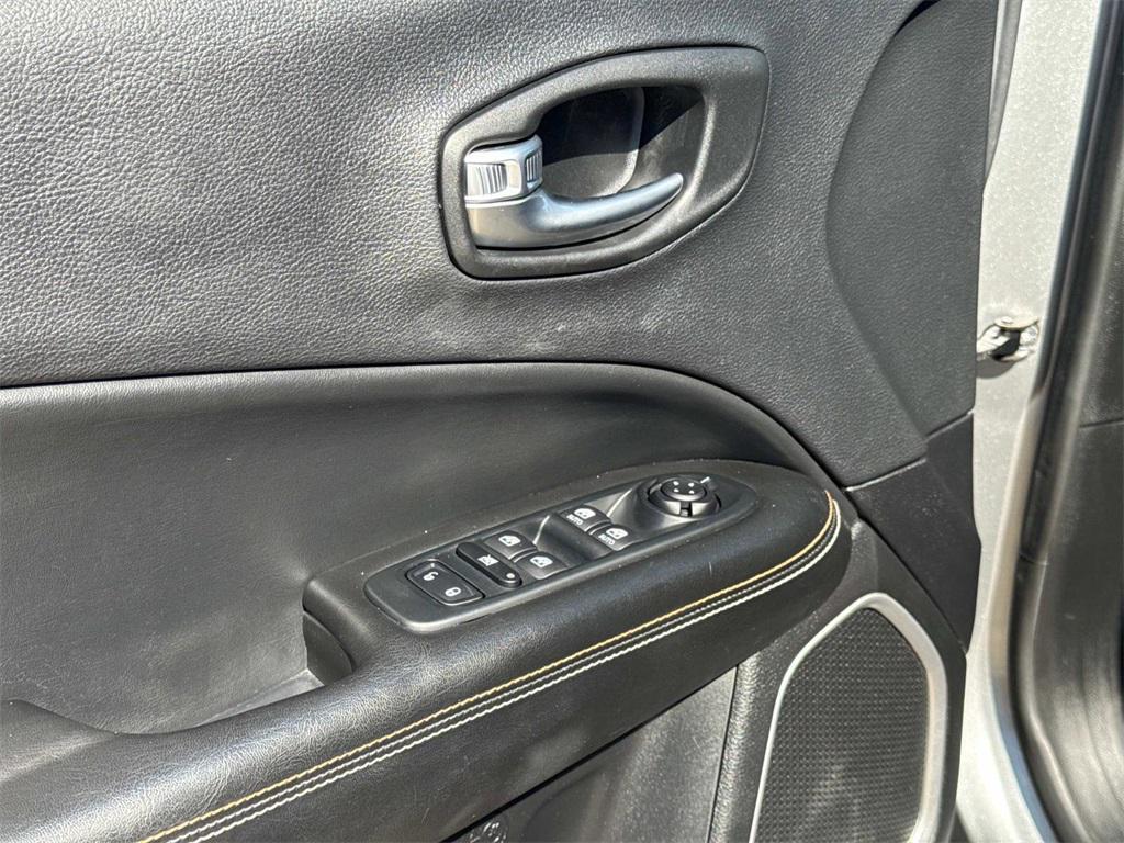 used 2019 Jeep Compass car, priced at $15,333