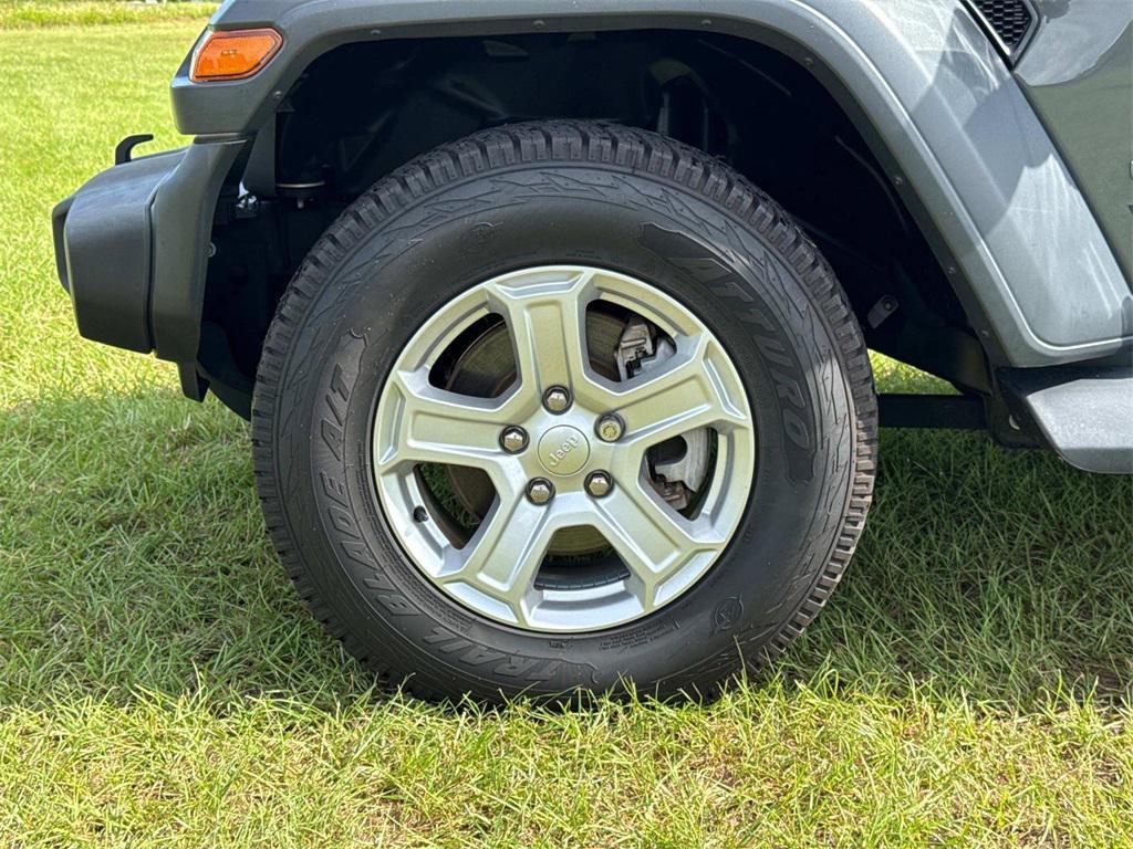 used 2019 Jeep Wrangler Unlimited car, priced at $25,444