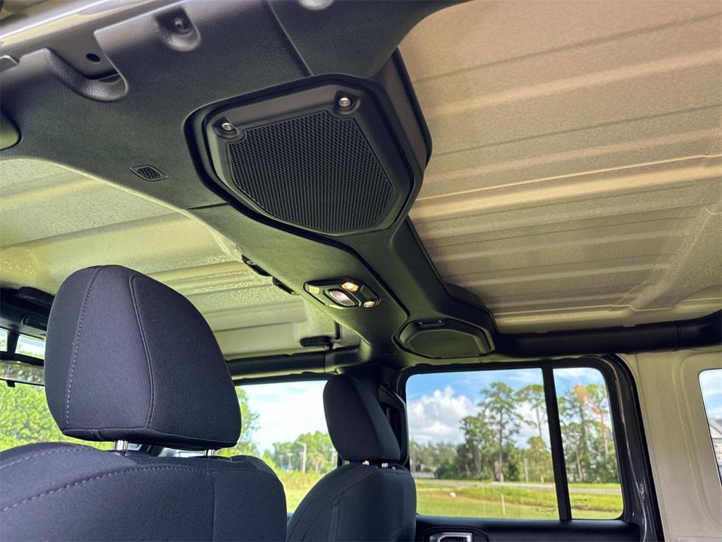 used 2019 Jeep Wrangler Unlimited car, priced at $25,444