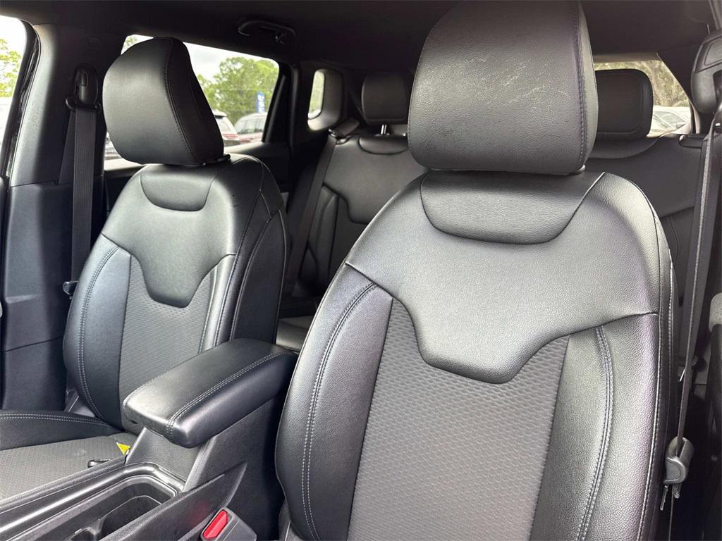 used 2024 Jeep Compass car, priced at $20,933