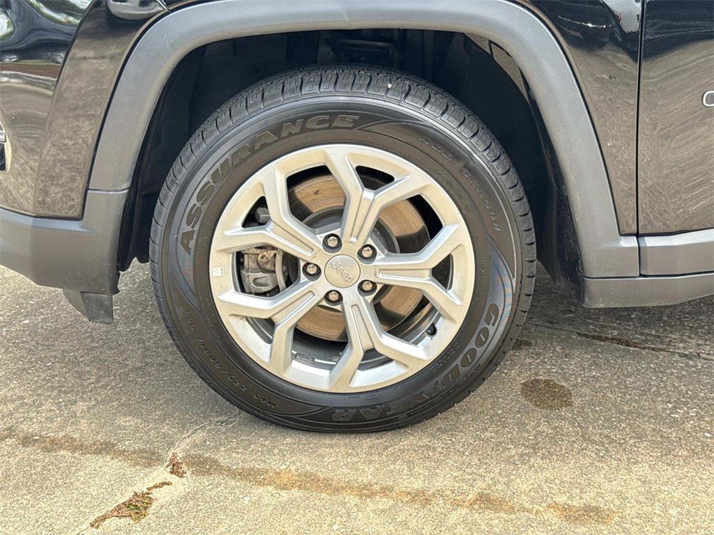 used 2024 Jeep Compass car, priced at $20,933