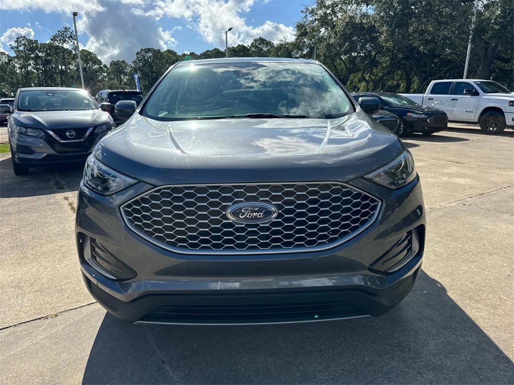 used 2024 Ford Edge car, priced at $21,444