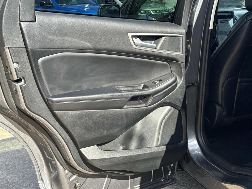 used 2024 Ford Edge car, priced at $21,444