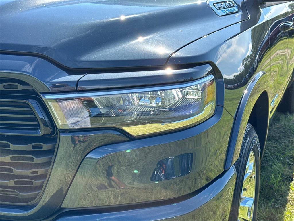 new 2025 Ram 1500 car, priced at $61,715