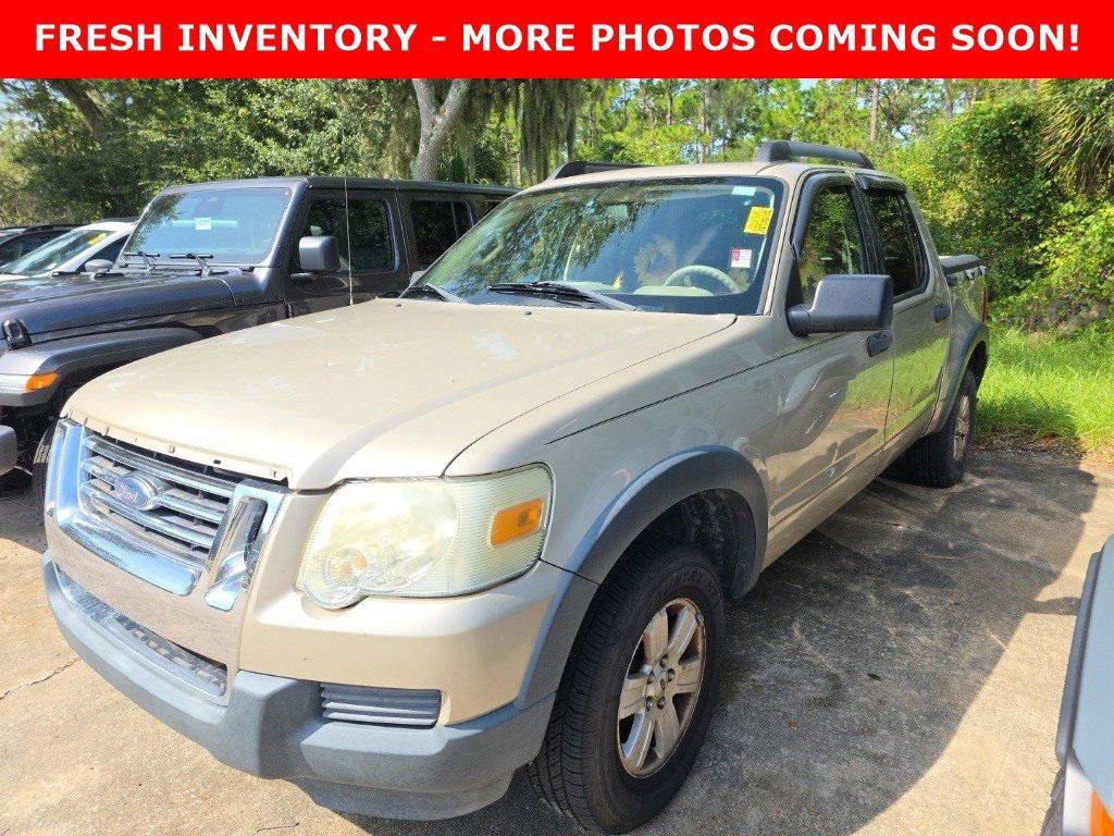 used 2007 Ford Explorer Sport Trac car, priced at $6,000