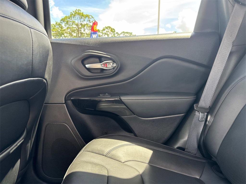 used 2023 Jeep Cherokee car, priced at $20,944