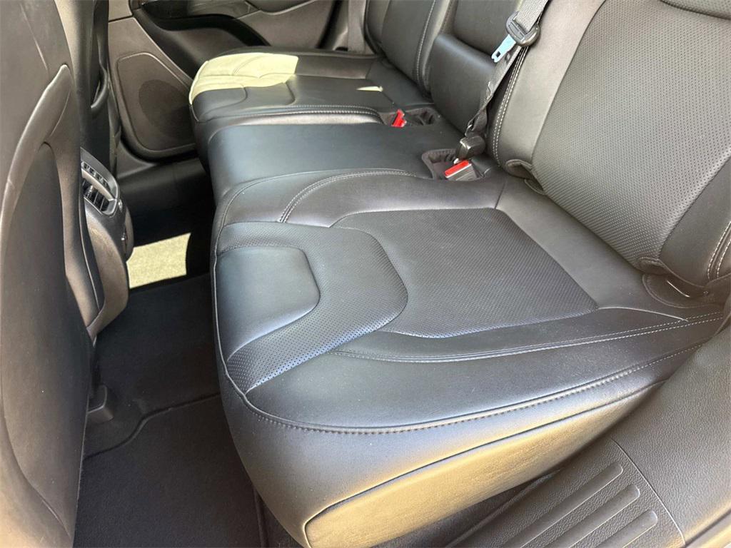 used 2023 Jeep Cherokee car, priced at $20,944