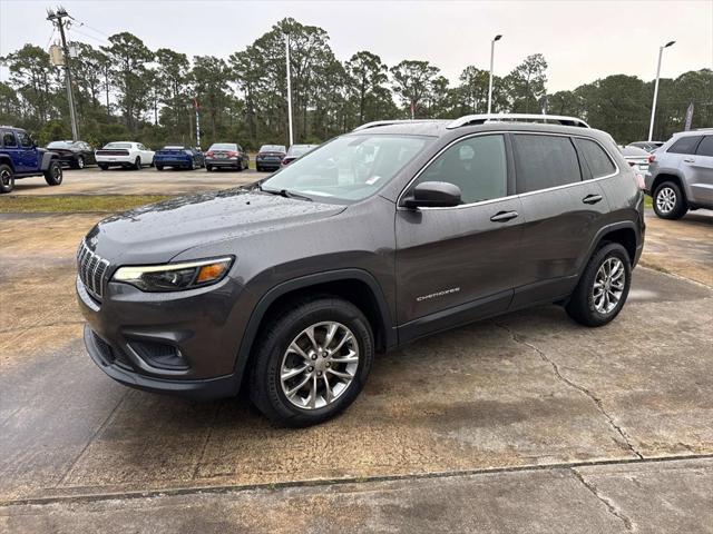 used 2019 Jeep Cherokee car, priced at $17,333