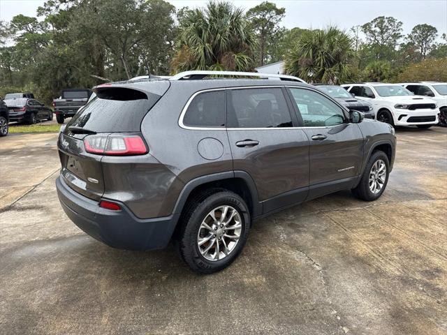 used 2019 Jeep Cherokee car, priced at $17,333