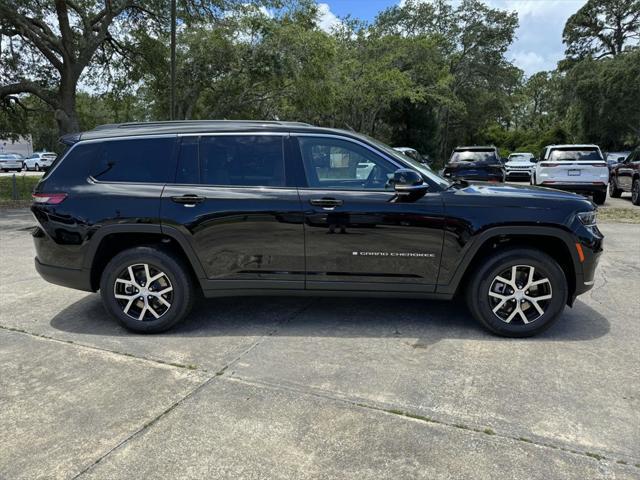 new 2024 Jeep Grand Cherokee L car, priced at $53,290