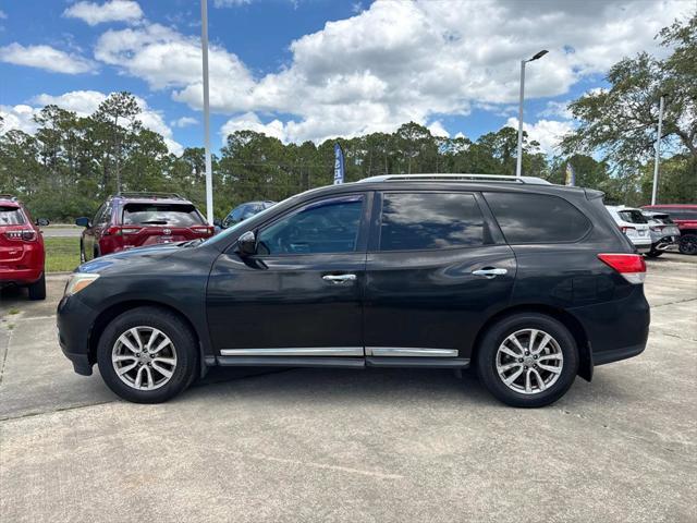 used 2015 Nissan Pathfinder car, priced at $9,911