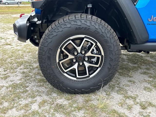 new 2025 Jeep Gladiator car, priced at $62,185