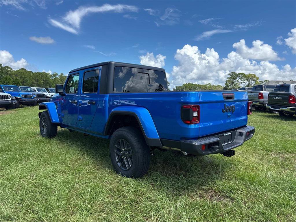 new 2025 Jeep Gladiator car, priced at $52,320