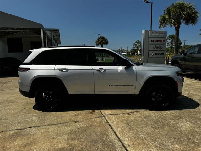 new 2024 Jeep Grand Cherokee car, priced at $56,530