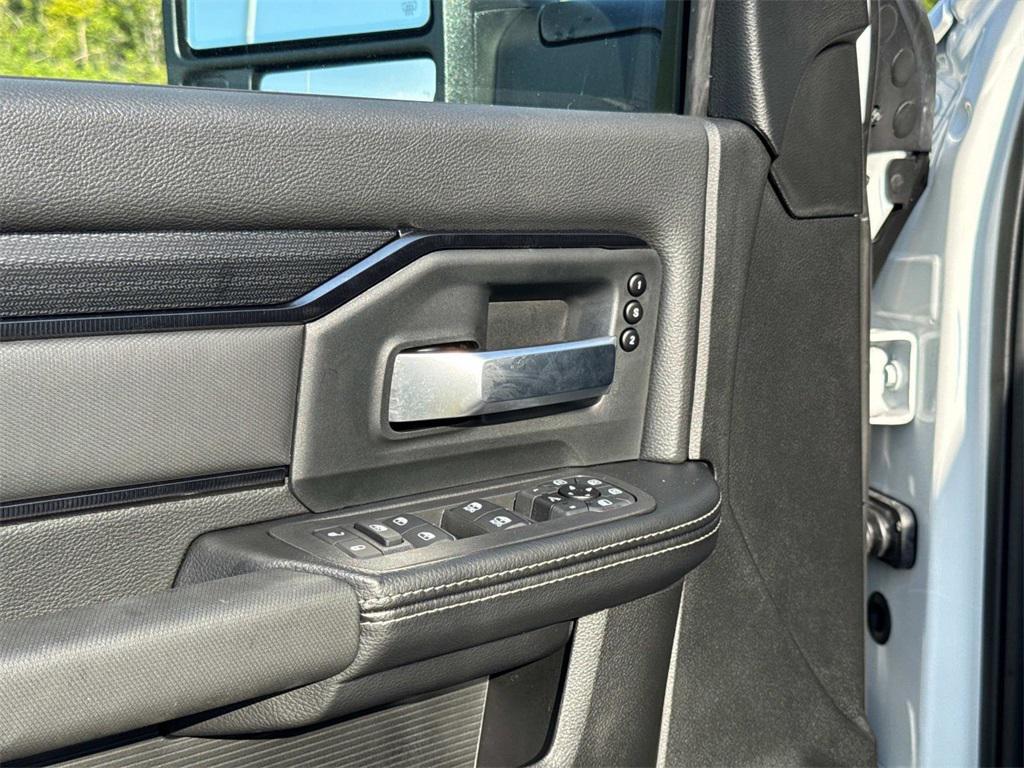 new 2025 Ram 2500 car, priced at $81,880