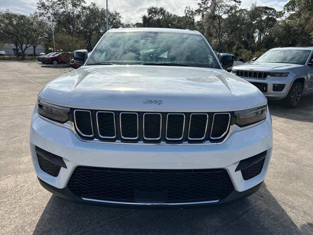 new 2025 Jeep Grand Cherokee car, priced at $41,825