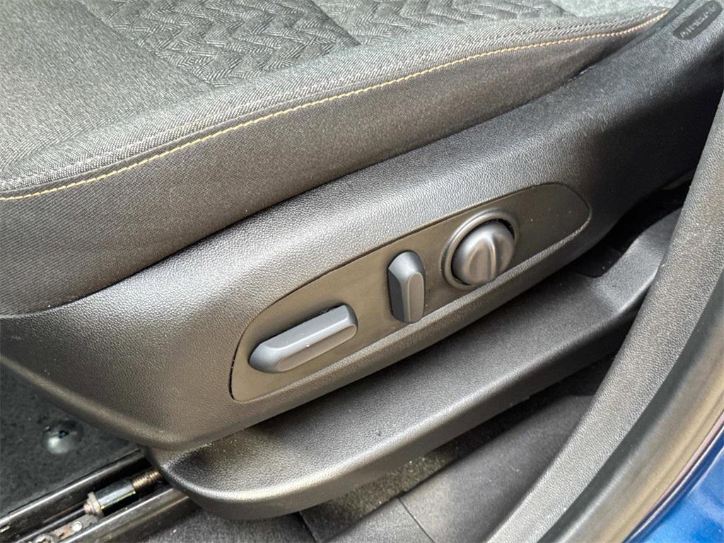 used 2022 Chevrolet Equinox car, priced at $18,444