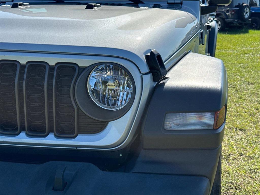 used 2024 Jeep Wrangler car, priced at $33,333