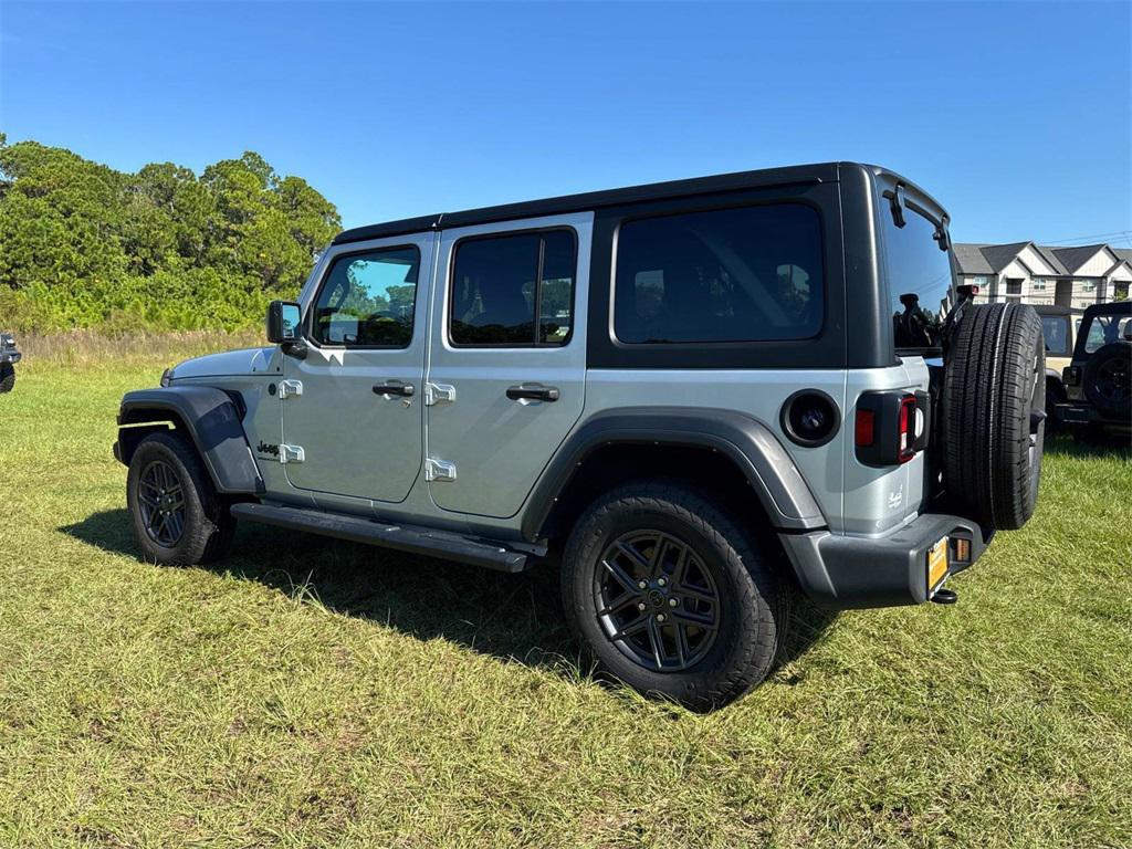 used 2024 Jeep Wrangler car, priced at $33,333