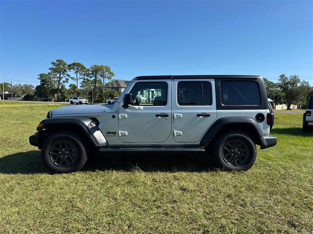 used 2024 Jeep Wrangler car, priced at $33,333