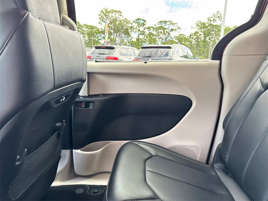 used 2023 Chrysler Pacifica car, priced at $32,944
