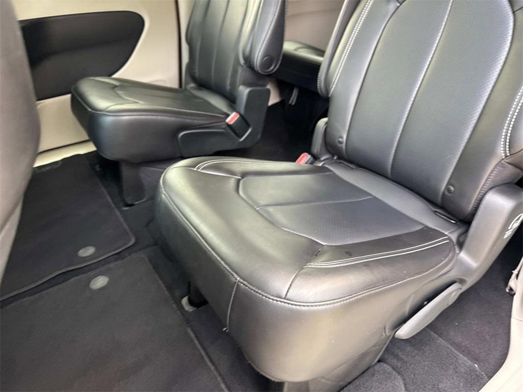 used 2023 Chrysler Pacifica car, priced at $32,944