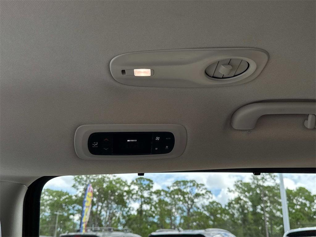 used 2023 Chrysler Pacifica car, priced at $32,944