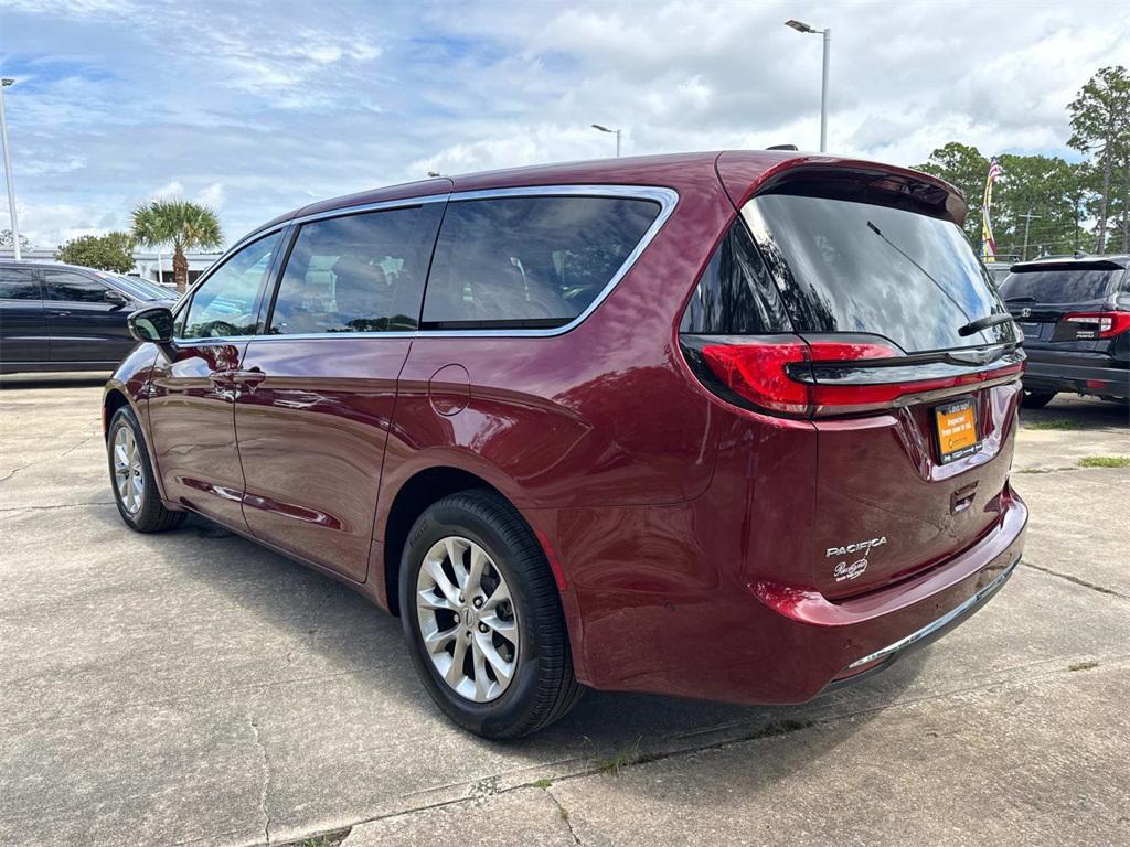 used 2023 Chrysler Pacifica car, priced at $32,944