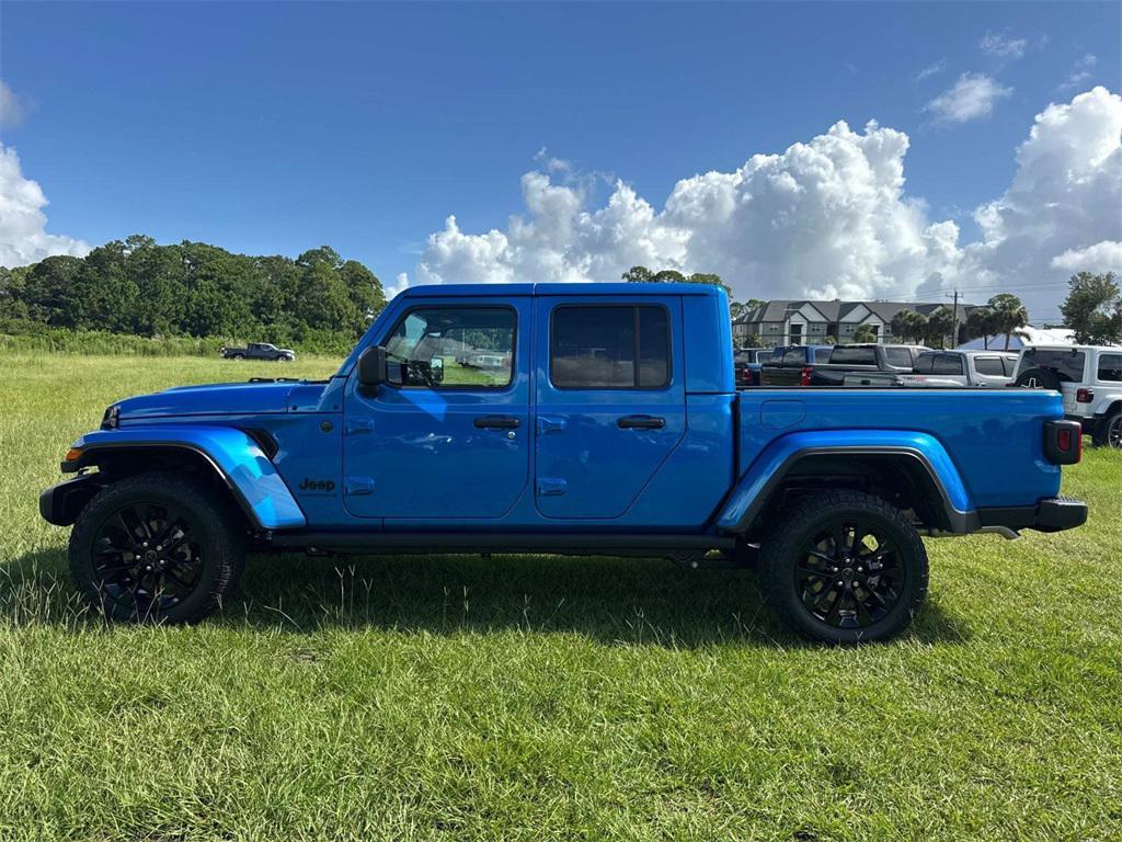 new 2025 Jeep Gladiator car