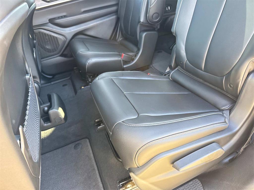 new 2025 Jeep Grand Cherokee L car, priced at $47,895