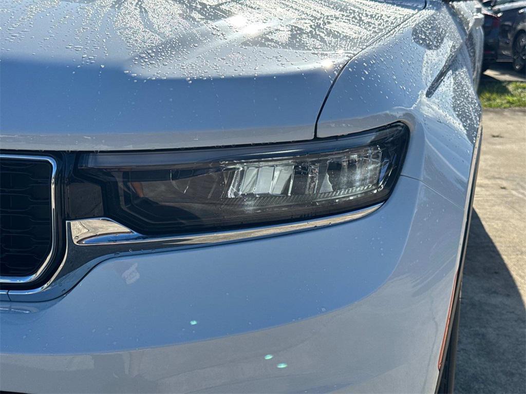 new 2025 Jeep Grand Cherokee L car, priced at $47,895