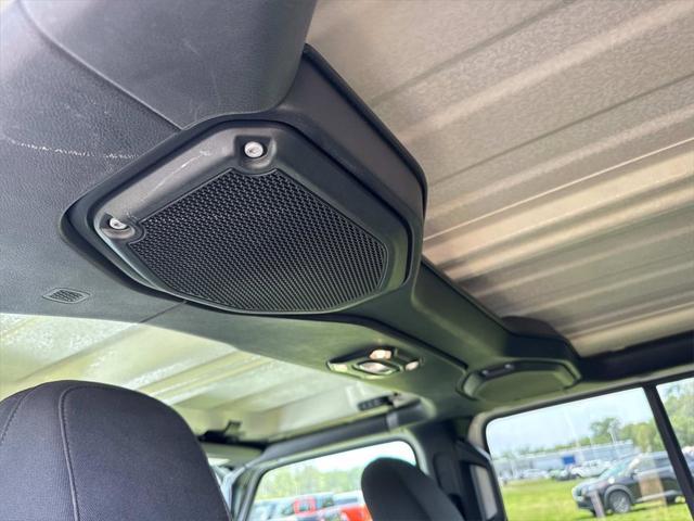used 2020 Jeep Gladiator car, priced at $37,333