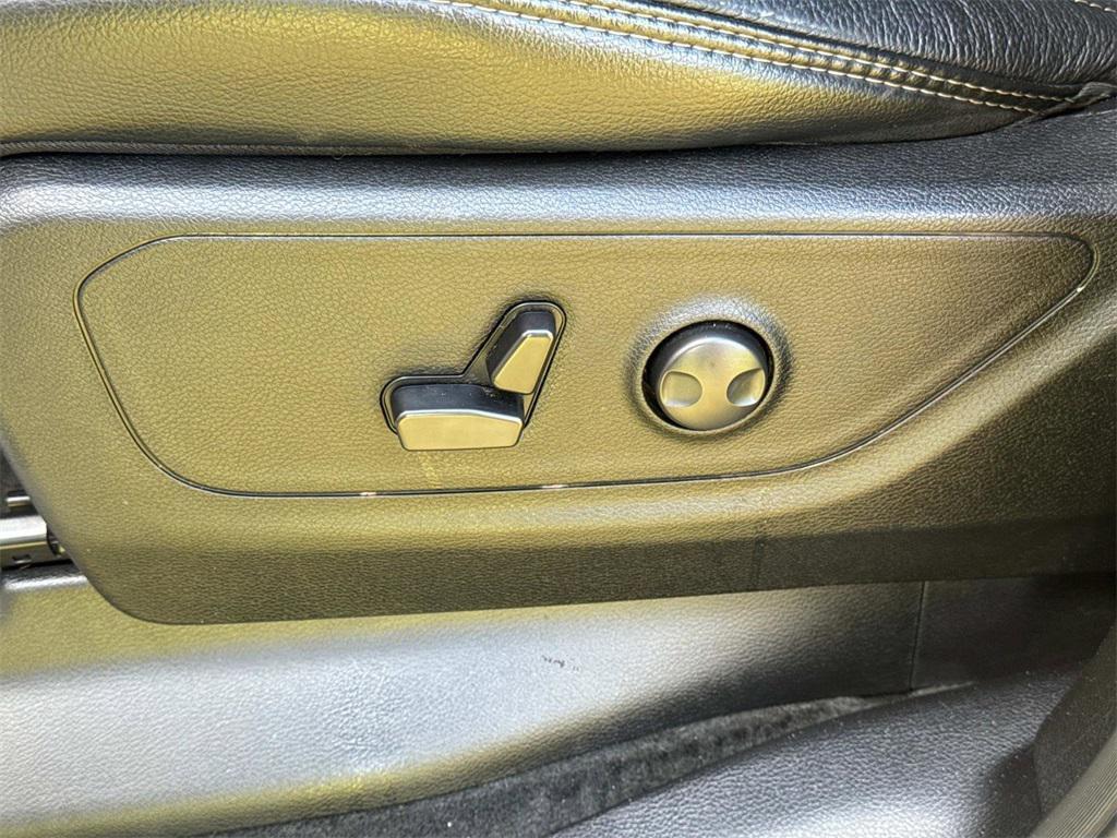 used 2023 Ram 1500 car, priced at $52,333