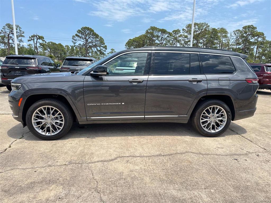 new 2025 Jeep Grand Cherokee L car, priced at $72,420