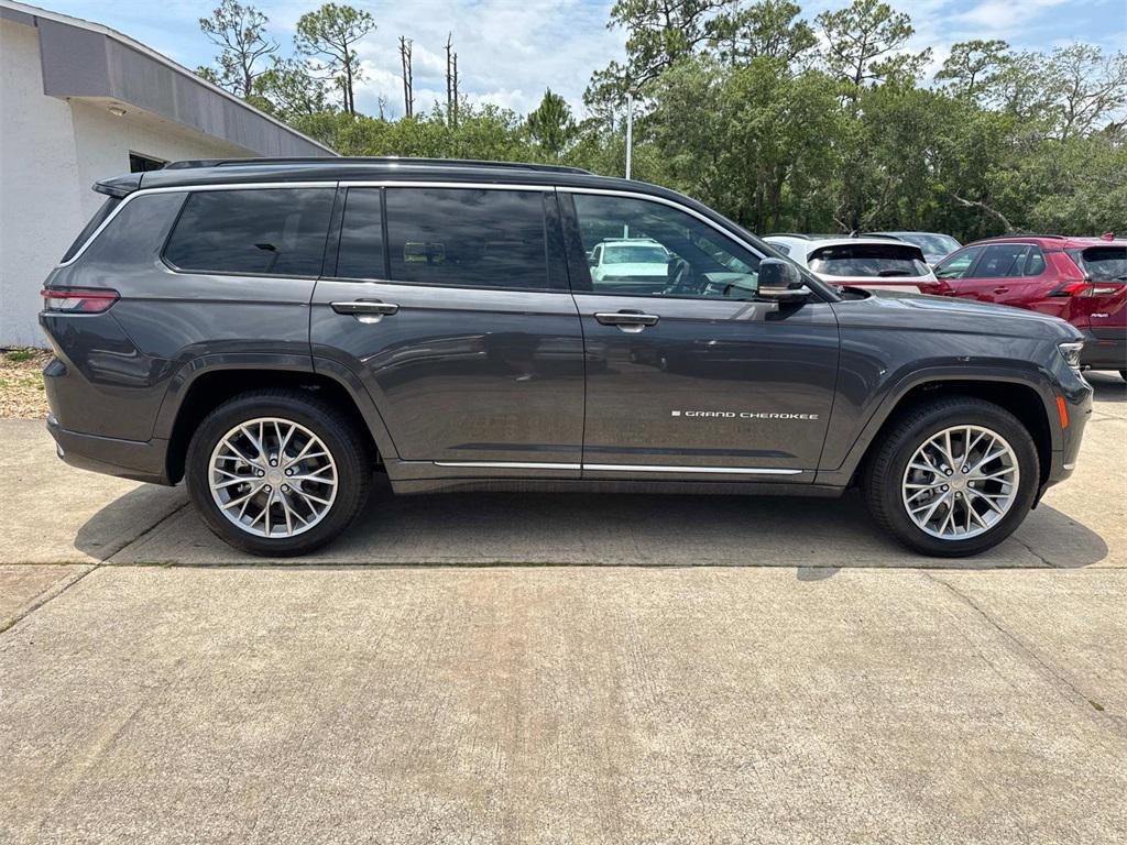 new 2025 Jeep Grand Cherokee L car, priced at $72,420