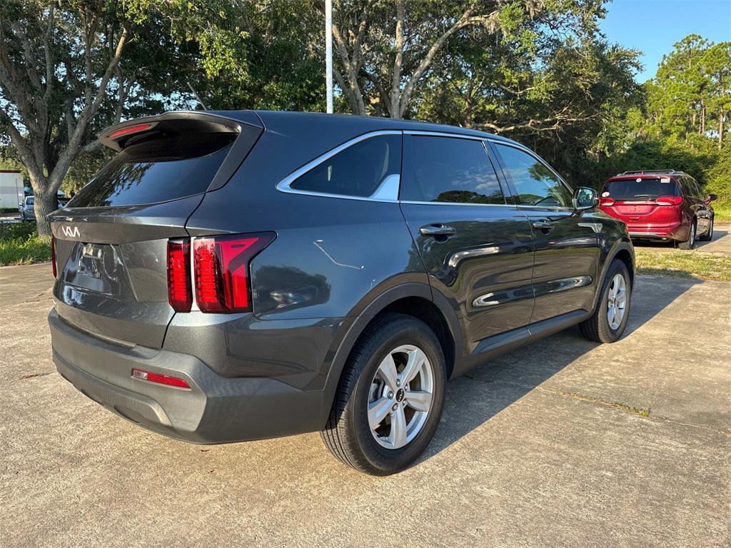 used 2023 Kia Sorento car, priced at $23,444