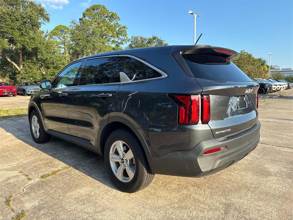 used 2023 Kia Sorento car, priced at $23,444