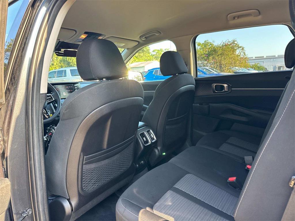used 2023 Kia Sorento car, priced at $23,444