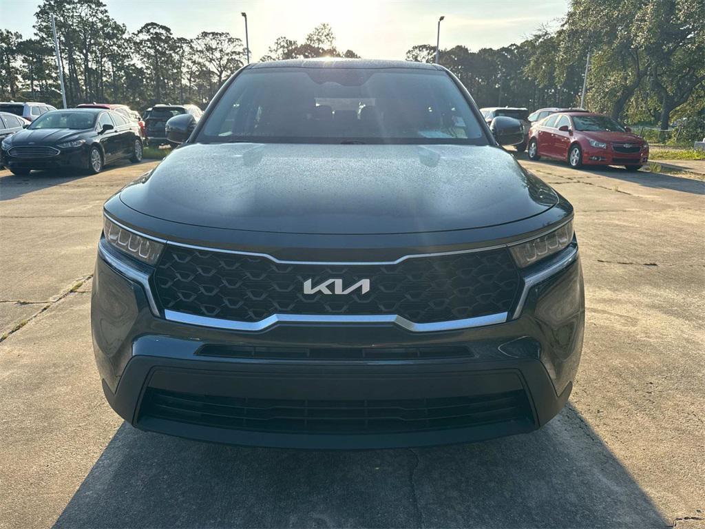 used 2023 Kia Sorento car, priced at $23,444