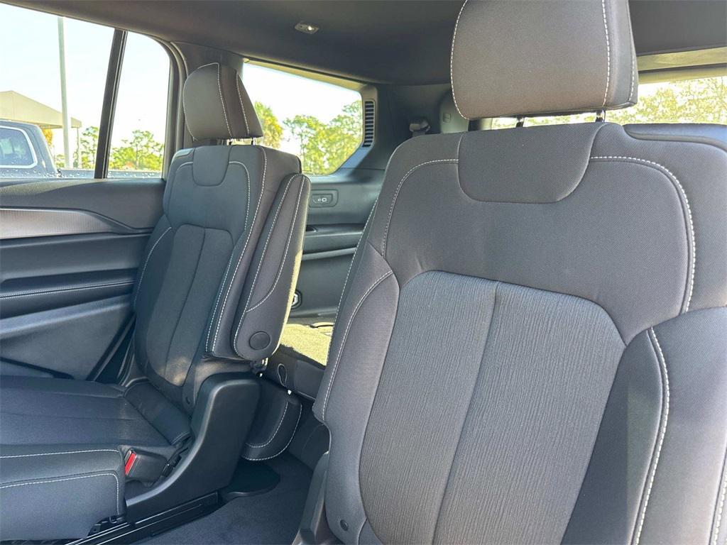 new 2025 Jeep Grand Cherokee L car, priced at $44,415