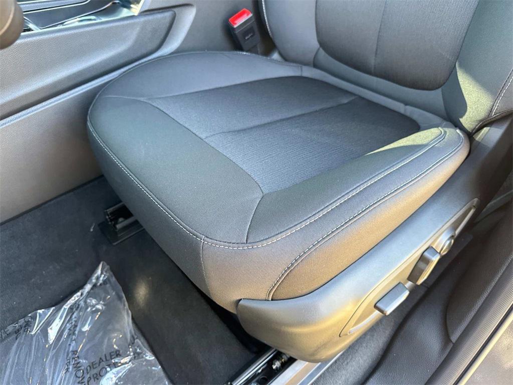 new 2025 Jeep Grand Cherokee L car, priced at $44,415