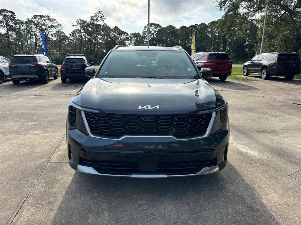 used 2024 Kia Sorento car, priced at $31,444