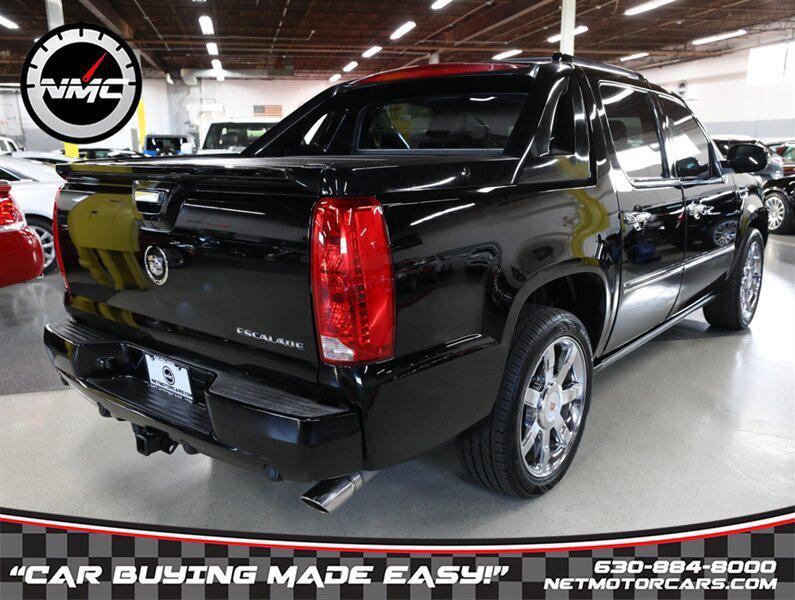 used 2012 Cadillac Escalade EXT car, priced at $29,950