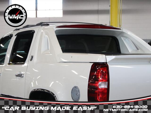 used 2013 Chevrolet Avalanche car, priced at $26,350